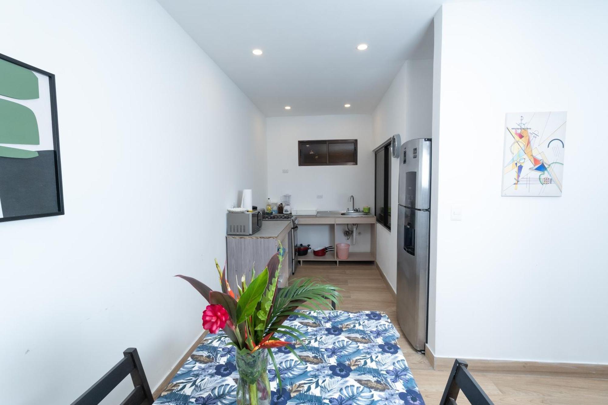 Wide Mouth Frog Quepos Hostel มานูเอล อันโตนิโอ ภายนอก รูปภาพ